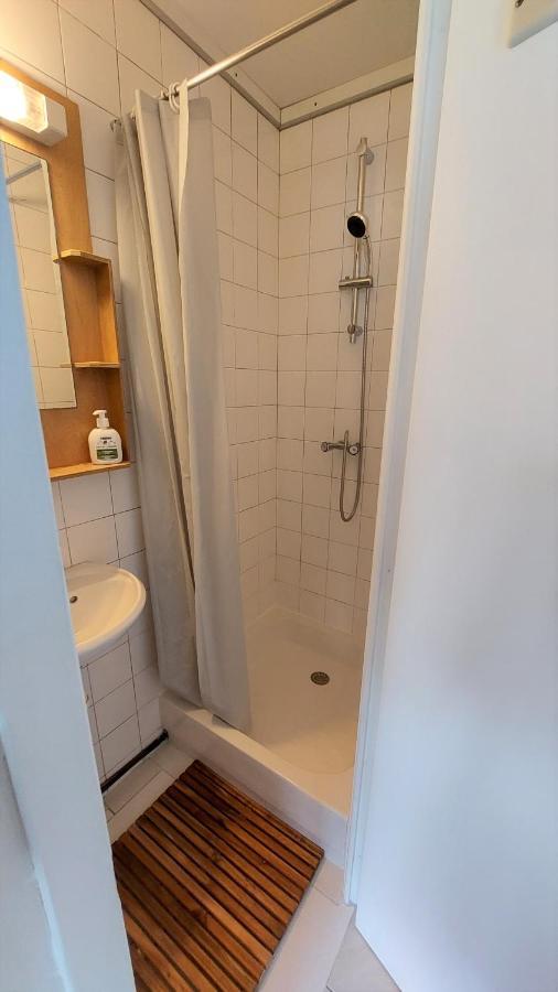Chez Leslie Et Vincent : Logements Climatises Avec Parking Privatif Perpignan Exterior foto